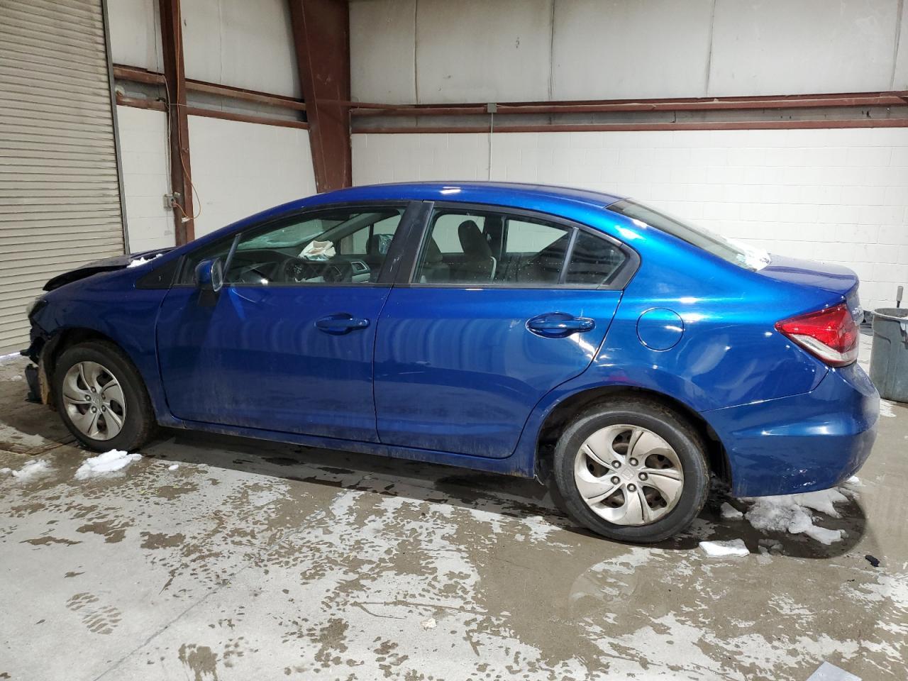 2015 HONDA CIVIC LX - Фото 2