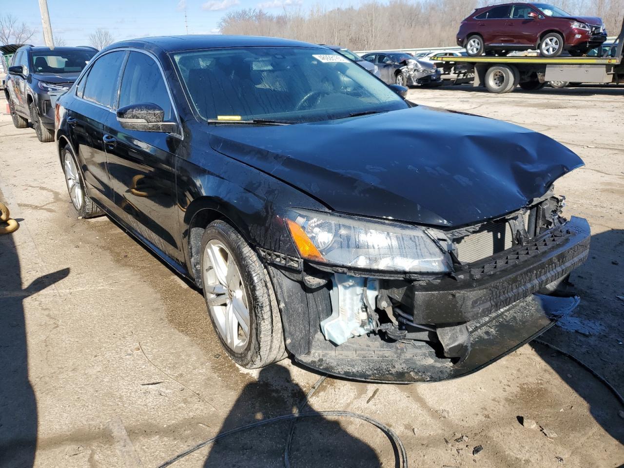 2014 VOLKSWAGEN PASSAT SE - Image 4