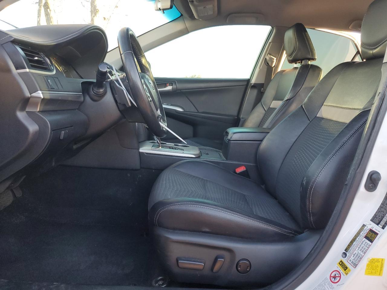 2014 TOYOTA CAMRY L - Фото 7