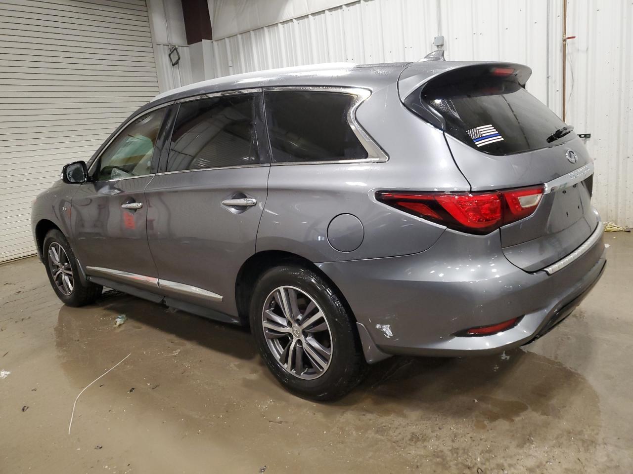 2017 INFINITI QX60 - Image 2