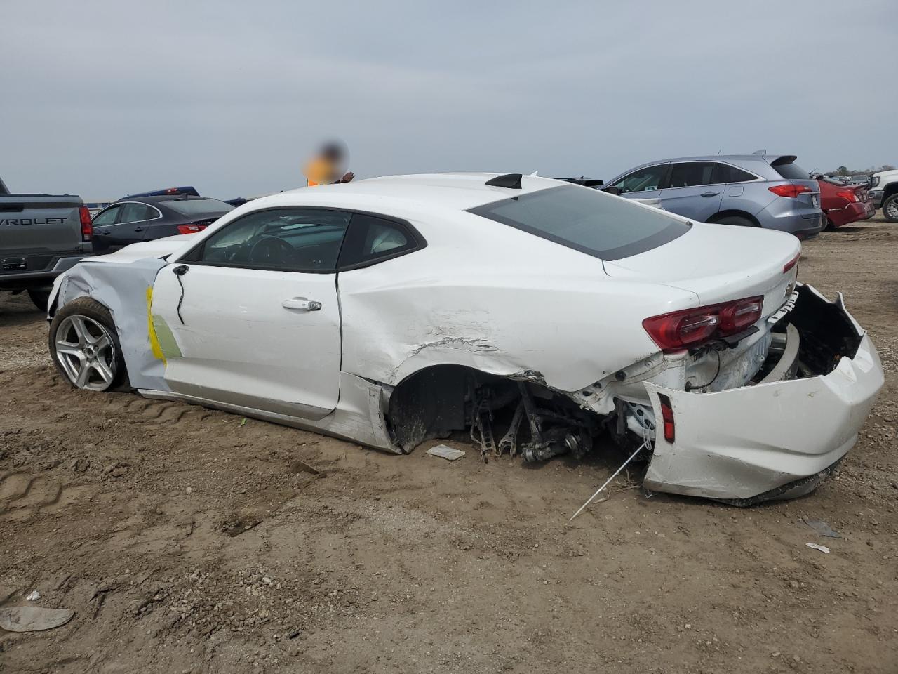 2020 CHEVROLET CAMARO LS - Фото 2