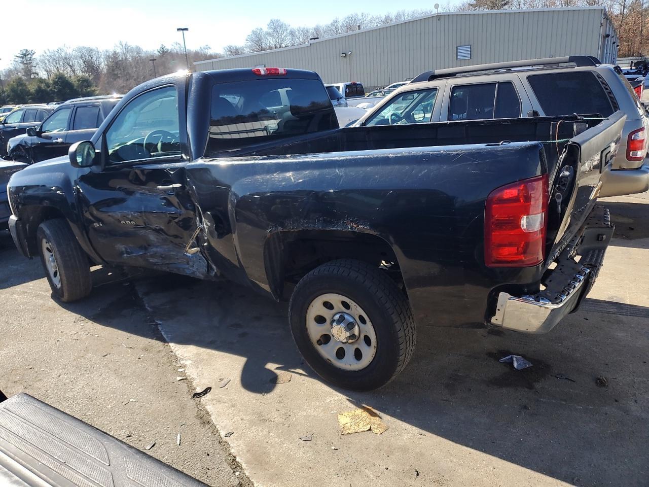 2012 CHEVROLET SILVERADO - Image 2