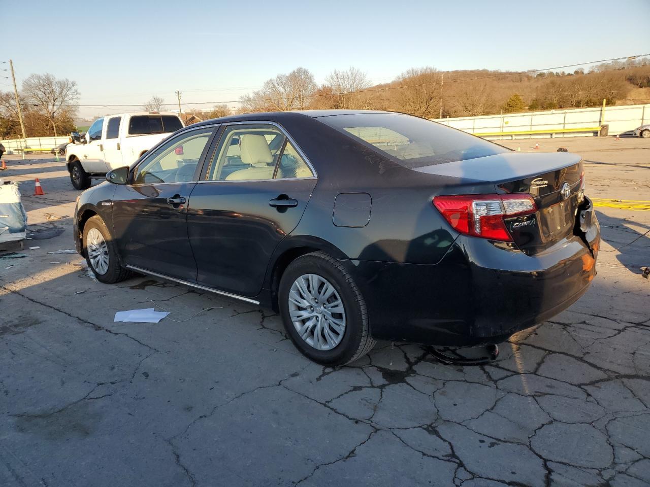 2012 TOYOTA CAMRY HYBR - Фото 2