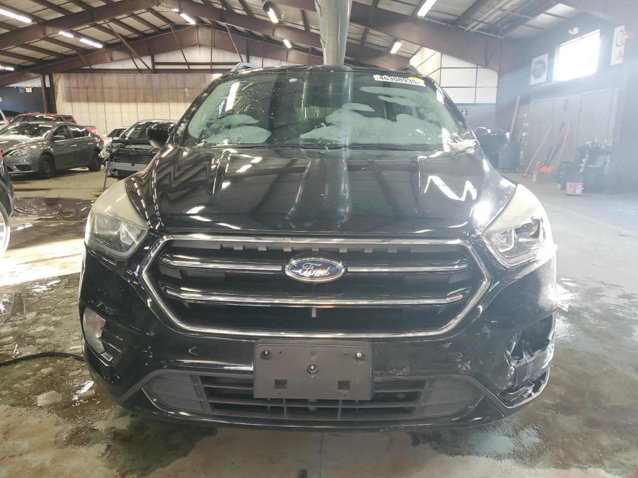 2017 FORD ESCAPE SE - Image 5