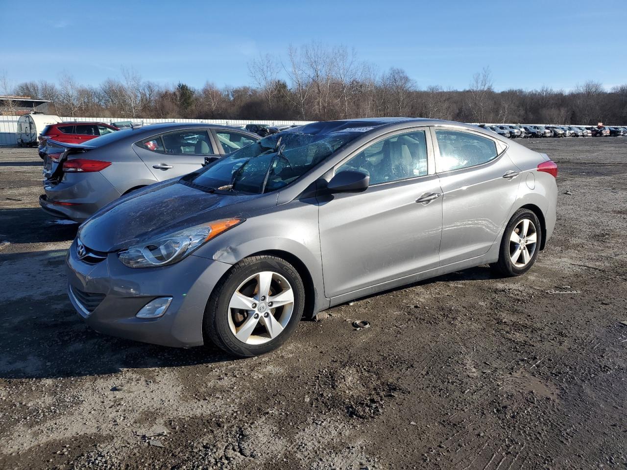 2013 HYUNDAI ELANTRA GL