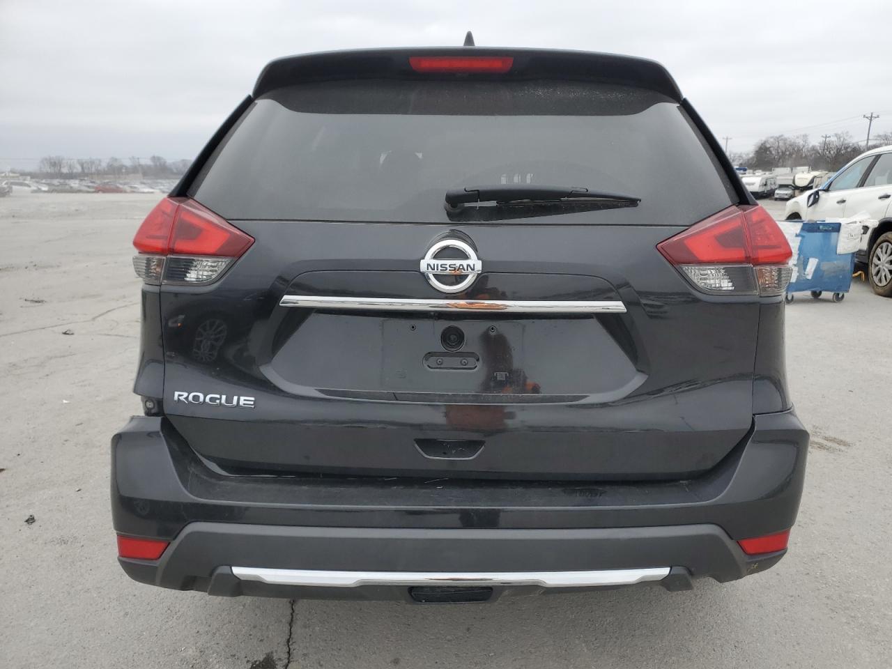 2017 NISSAN ROGUE S - Image 6