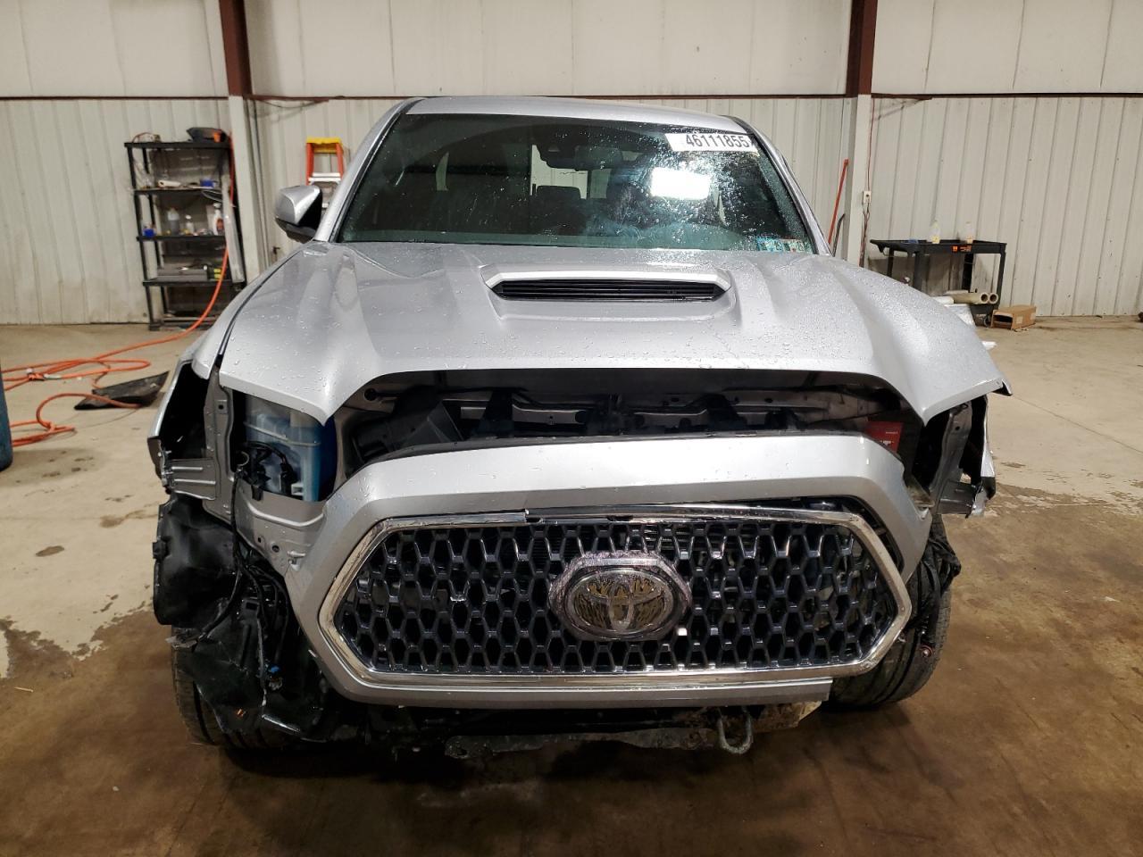 2019 TOYOTA TACOMA DOU - Фото 5