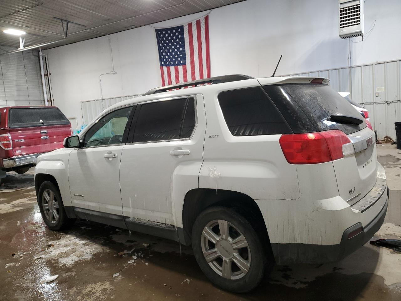 2014 GMC TERRAIN SL - Image 2
