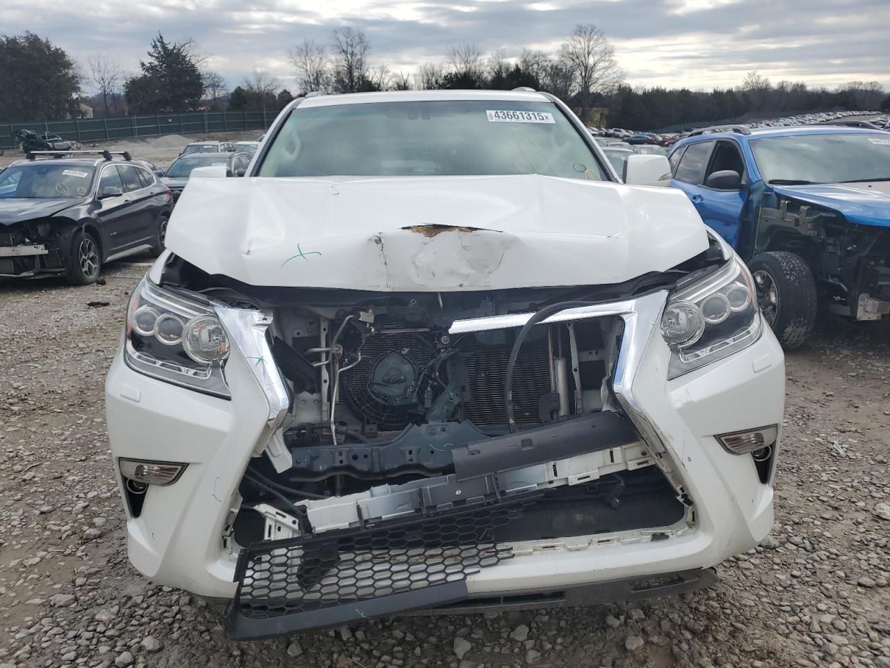 2017 LEXUS GX 460 - Image 5
