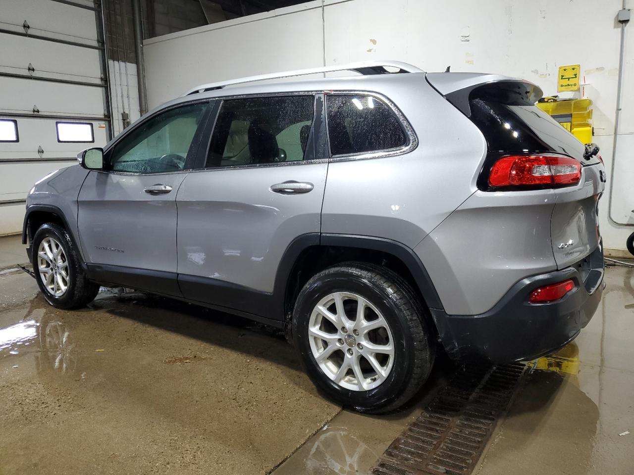 2016 JEEP CHEROKEE L - Image 2