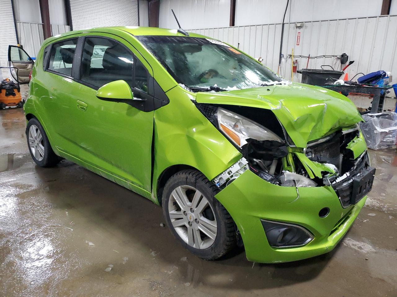 2014 CHEVROLET SPARK 1LT - Фото 4