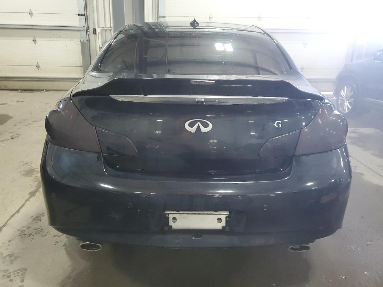 2012 INFINITI G37 - Image 6