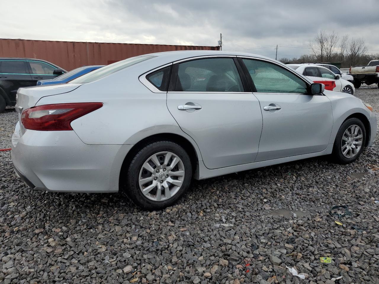 2018 NISSAN ALTIMA 2.5 - Фото 3
