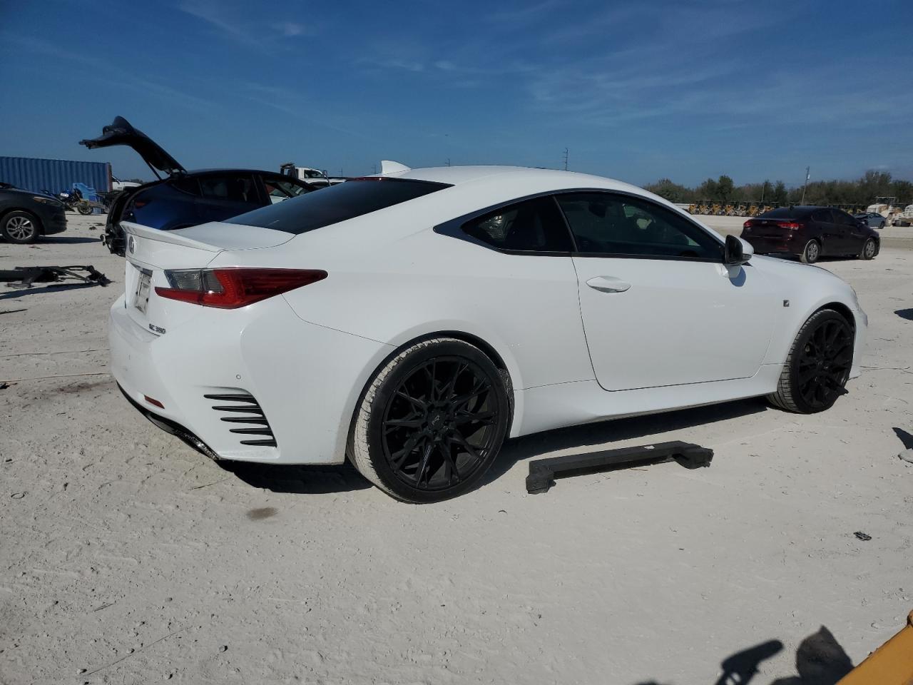 2015 LEXUS RC 350 - Фото 3