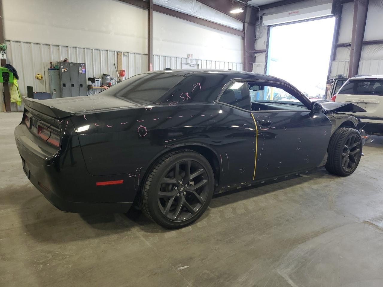 2023 DODGE CHALLENGER - Фото 3