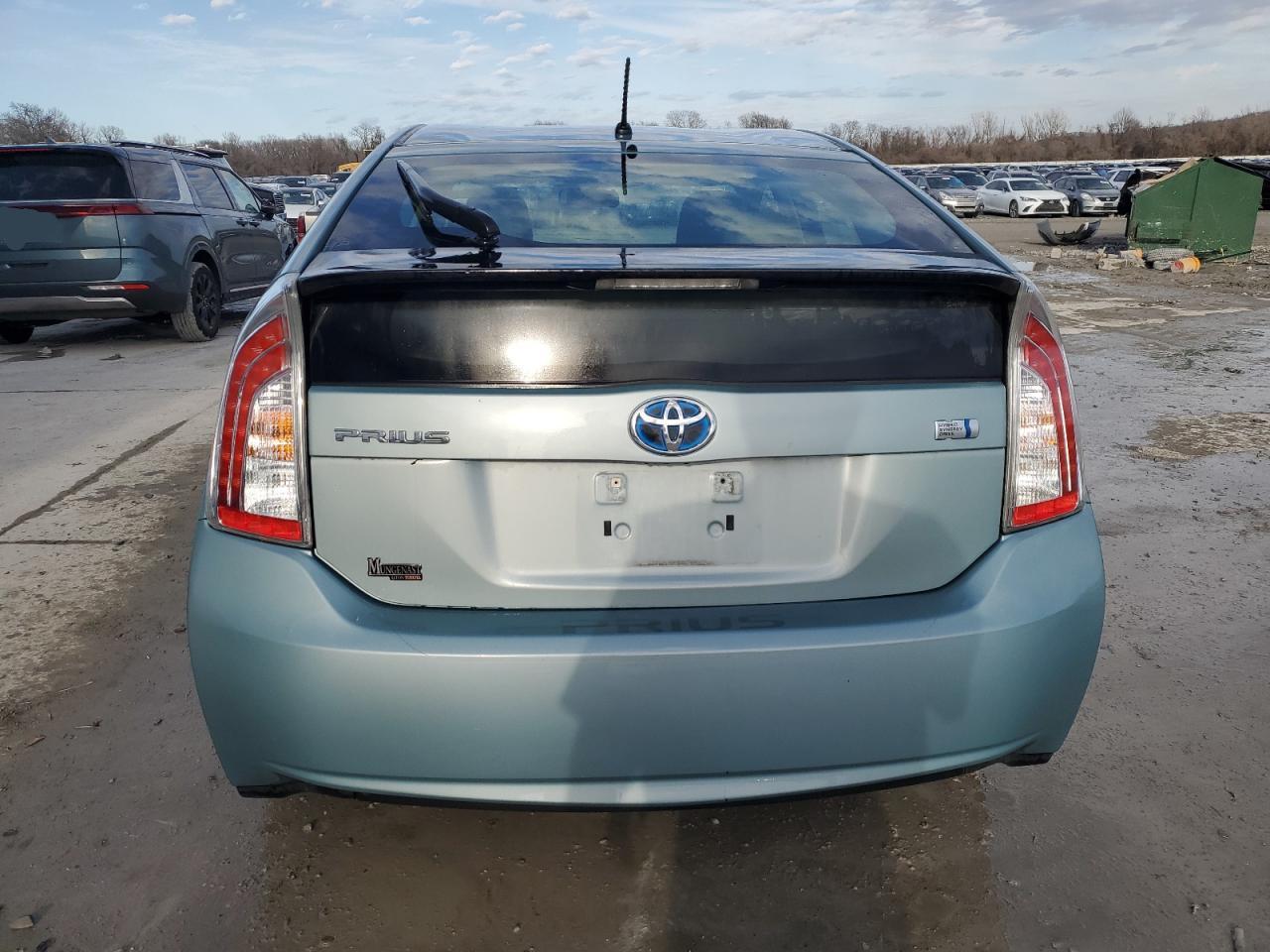 2013 TOYOTA PRIUS - Image 6