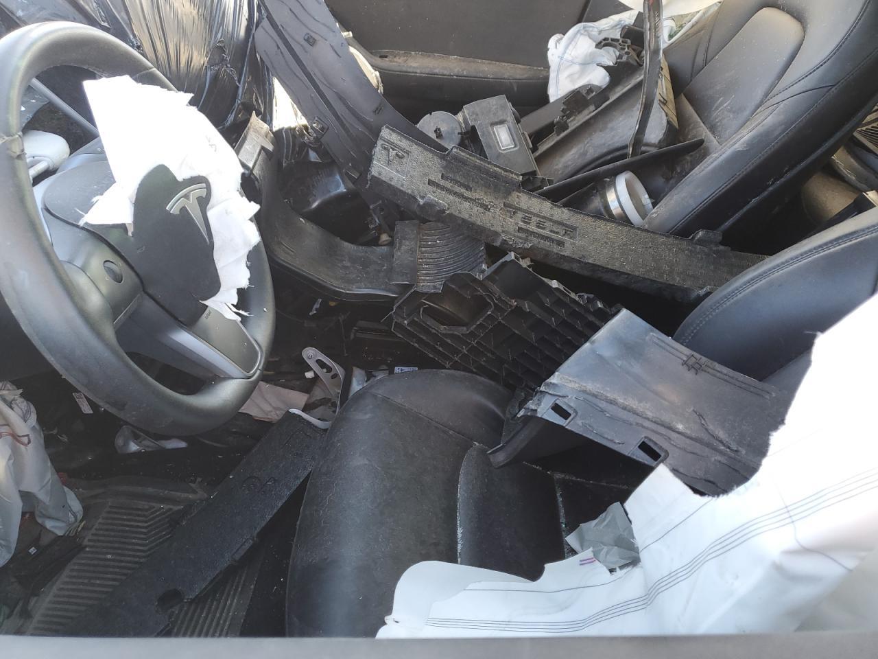 2019 TESLA MODEL 3 - Image 7
