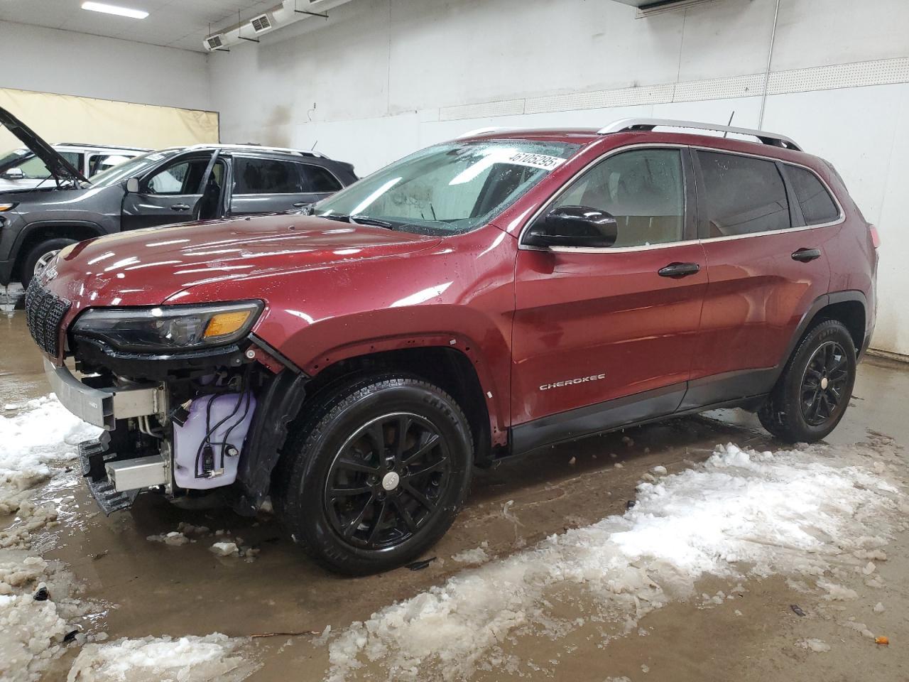 2019 JEEP CHEROKEE L