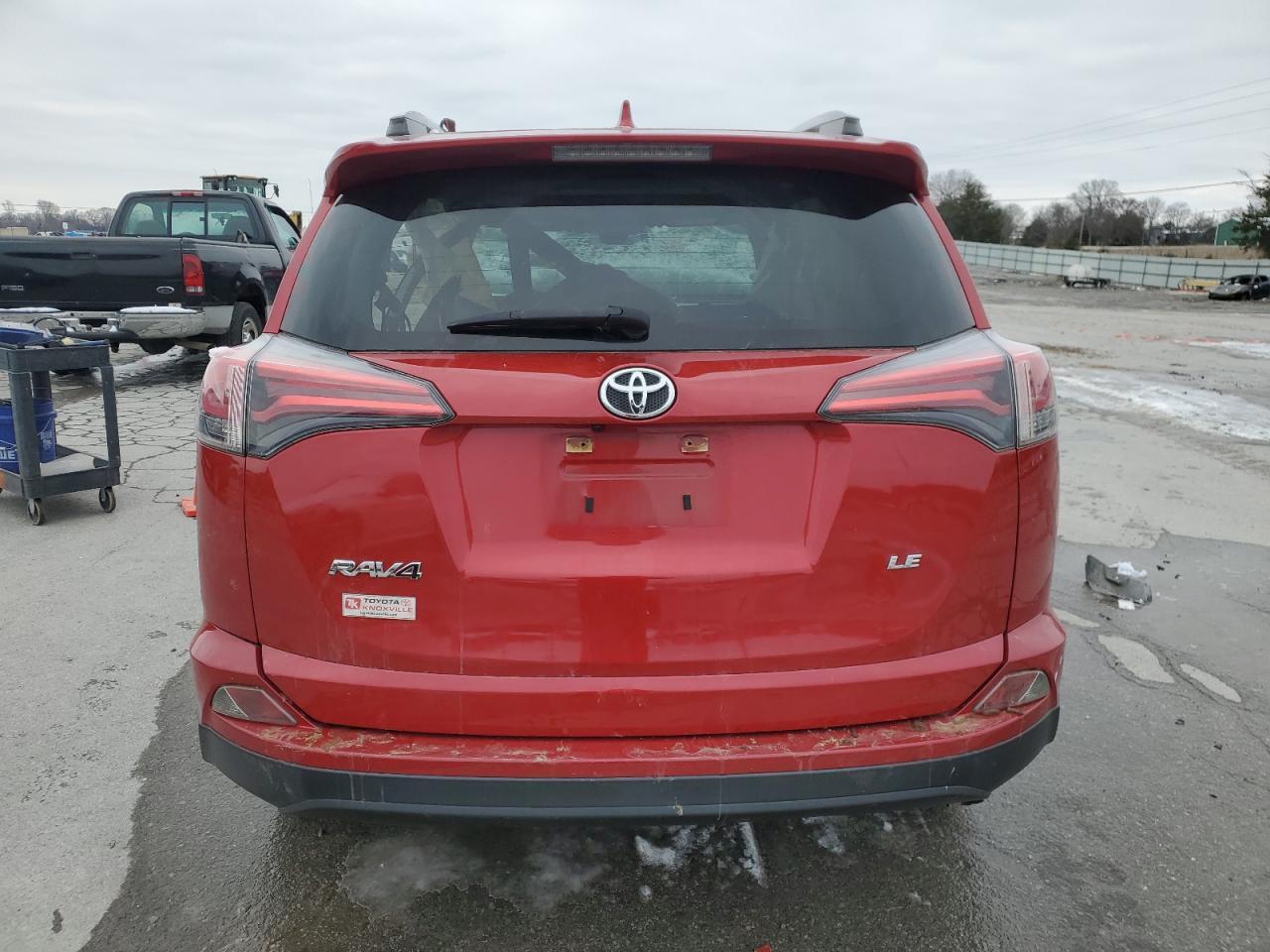2017 TOYOTA RAV4 LE - Image 6