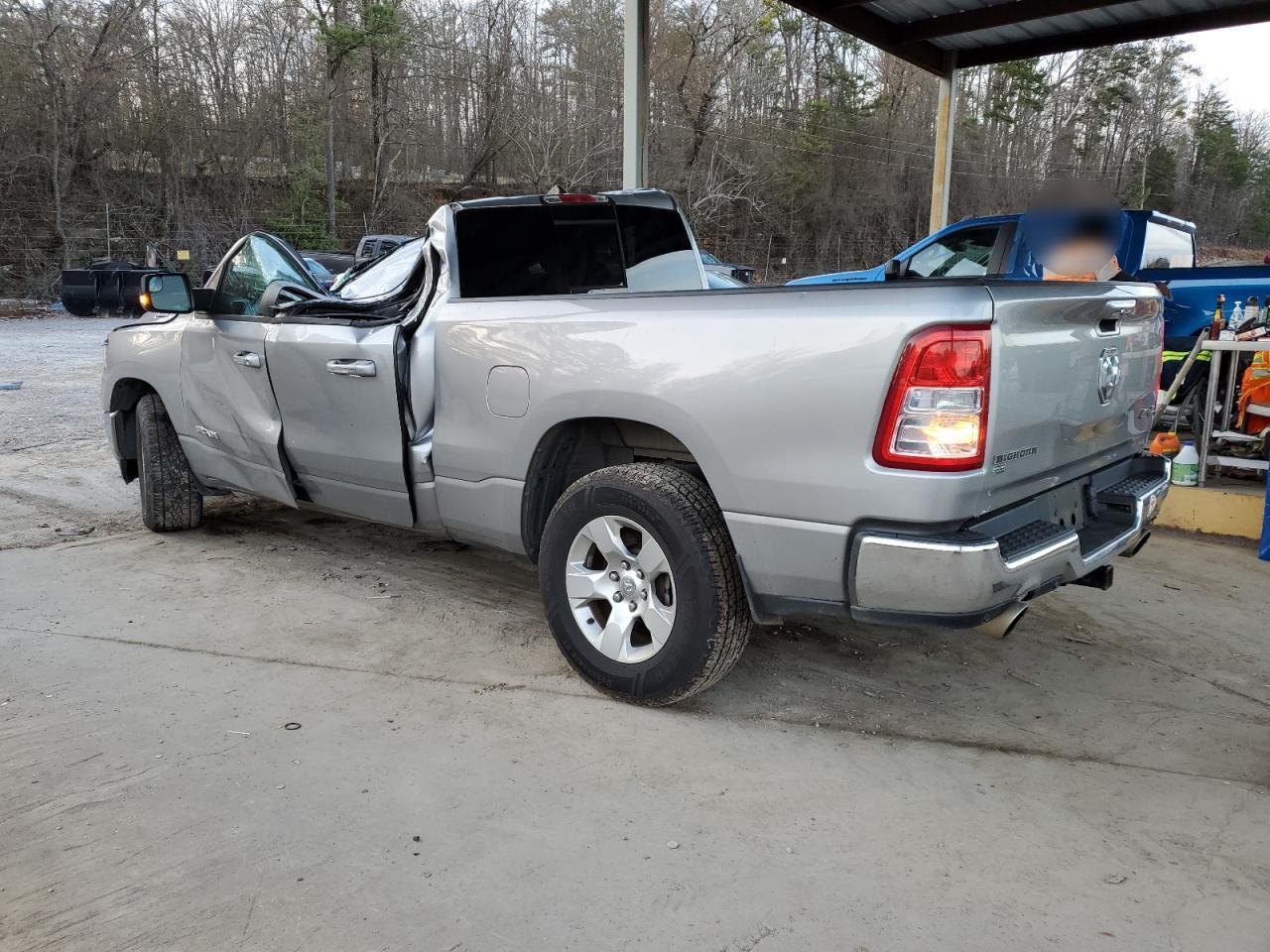 2019 RAM 1500 BIG H - Фото 2