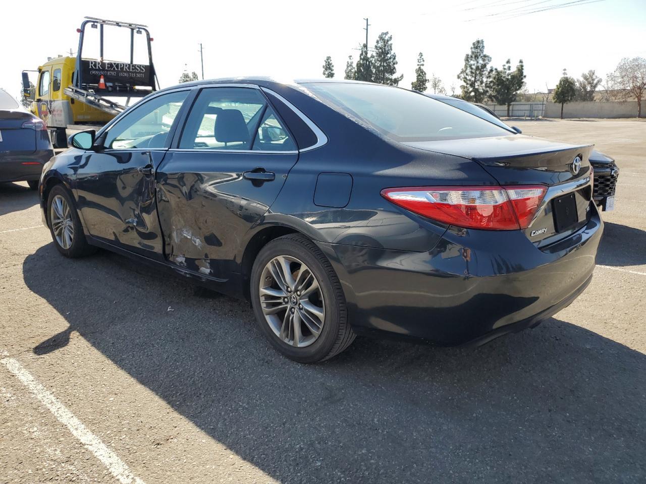 2016 TOYOTA CAMRY LE - Фото 2