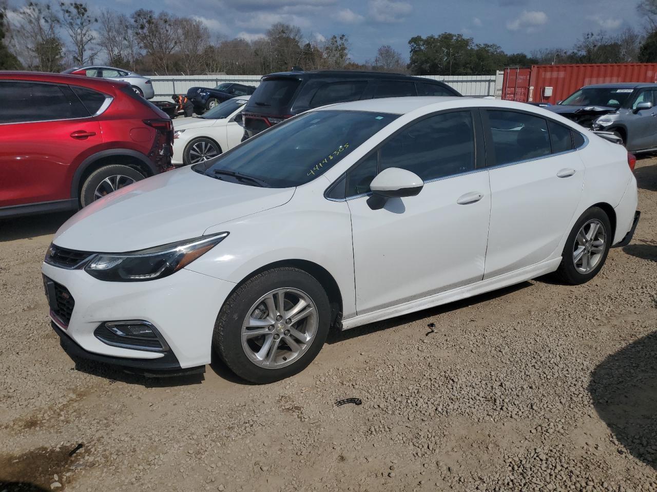2017 CHEVROLET CRUZE LT