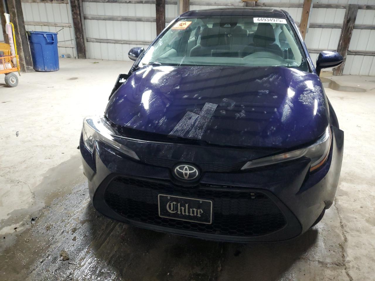 2021 TOYOTA COROLLA LE - Фото 5