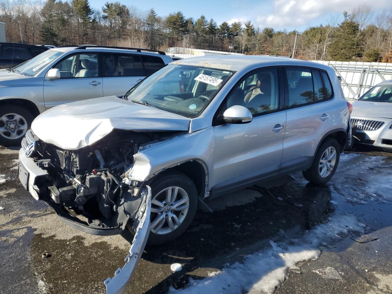 2014 VOLKSWAGEN TIGUAN S
