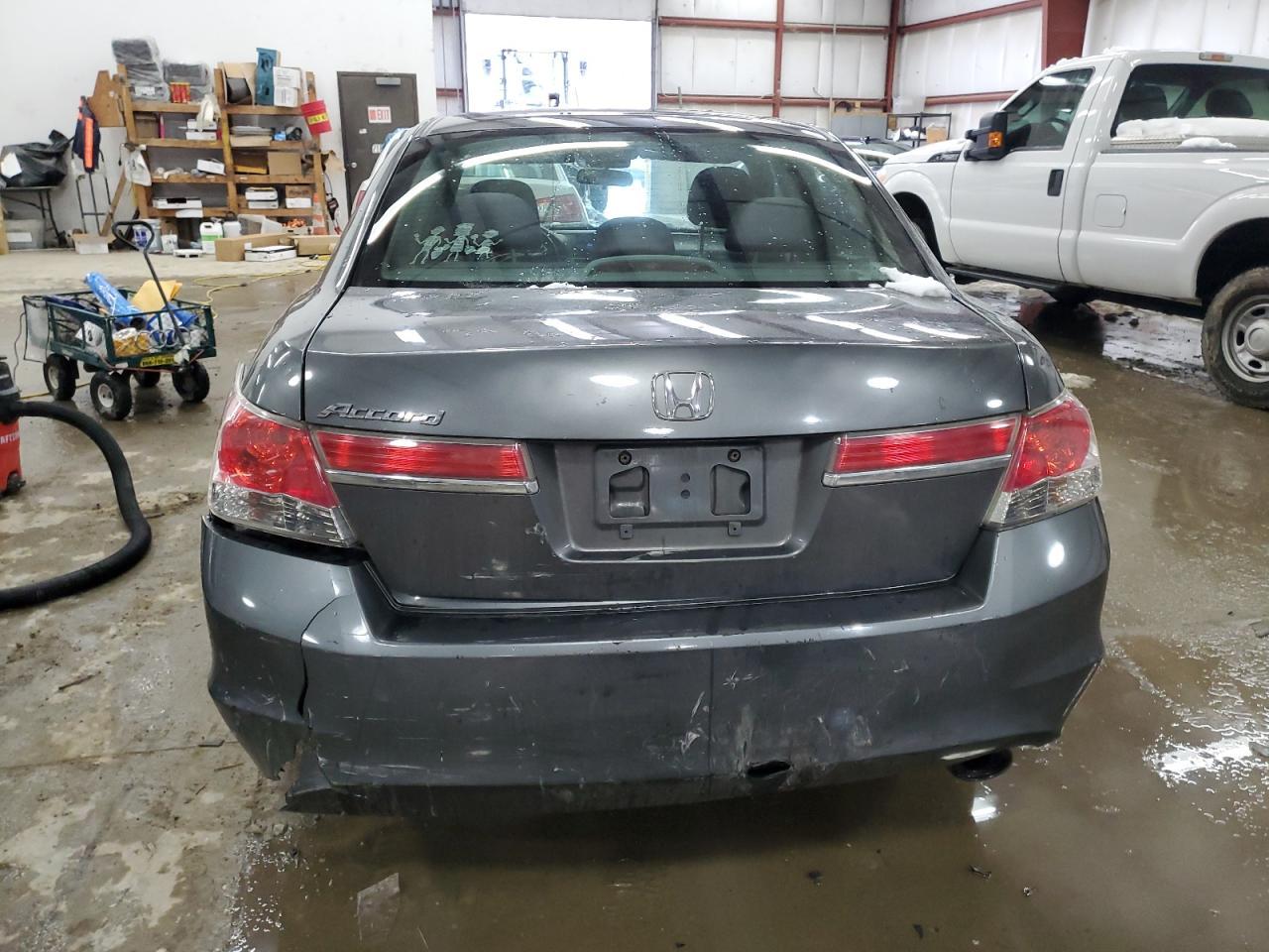 2011 HONDA ACCORD LXP - Image 6