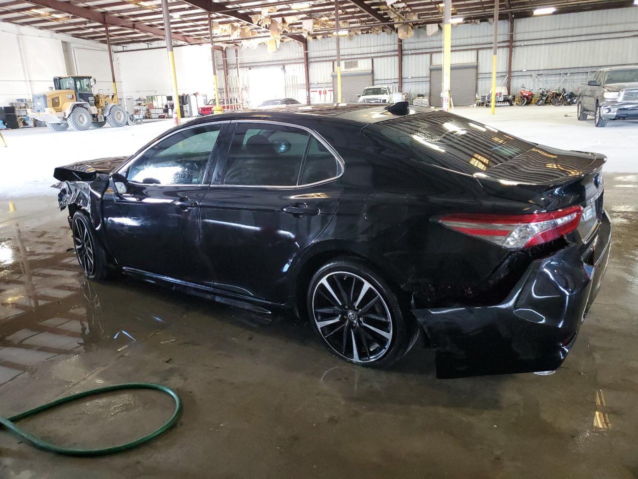 2018 TOYOTA CAMRY XSE - Image 2