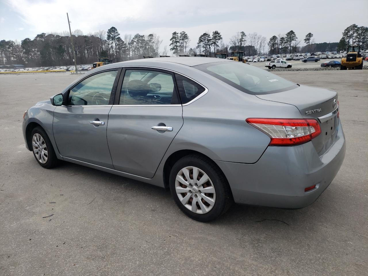 2013 NISSAN SENTRA S - Фото 2