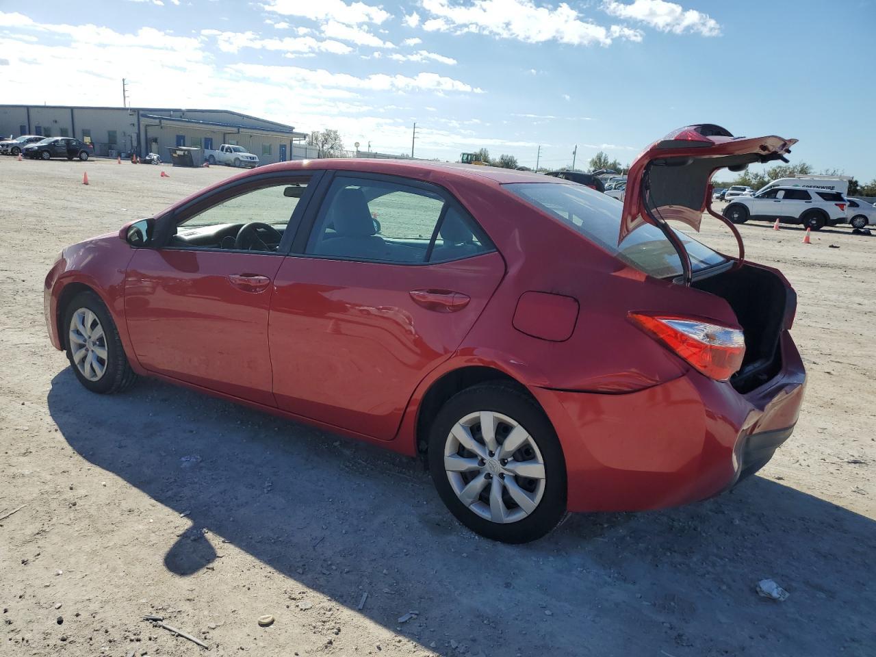 2015 TOYOTA COROLLA L - Image 2