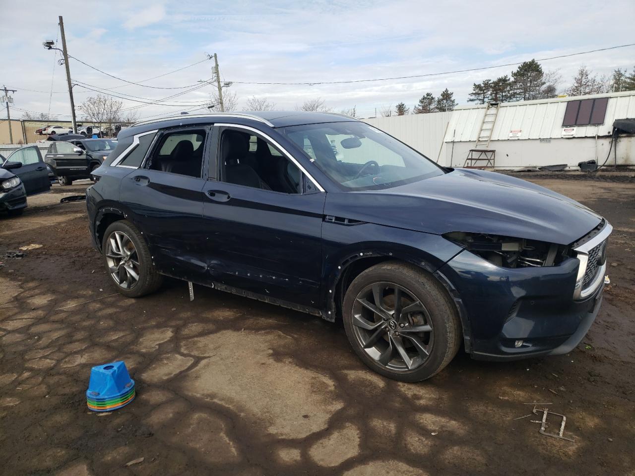 2019 INFINITI QX50 ESSEN - Image 4