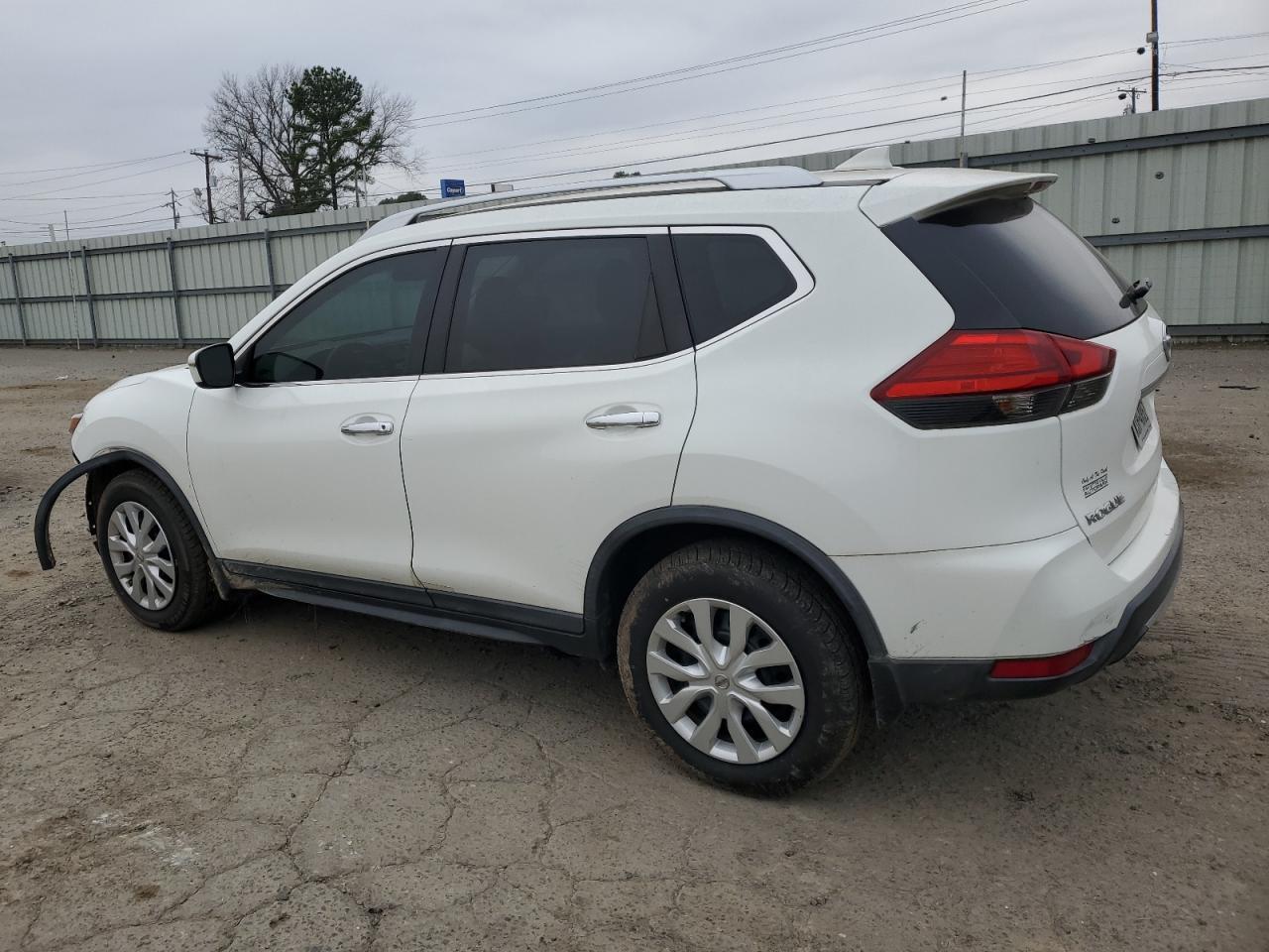 2017 NISSAN ROGUE S - Image 2