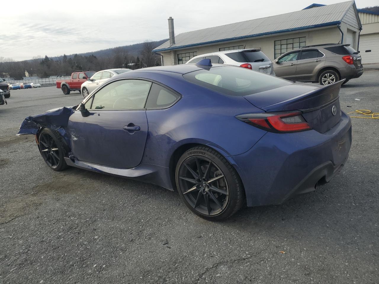 2023 TOYOTA GR 86 PREM - Фото 2