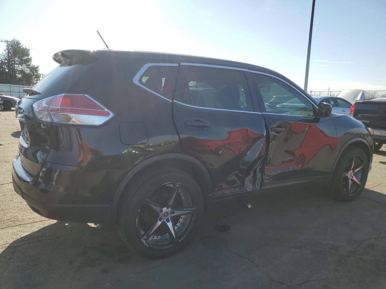 2016 NISSAN ROGUE S - Фото 3