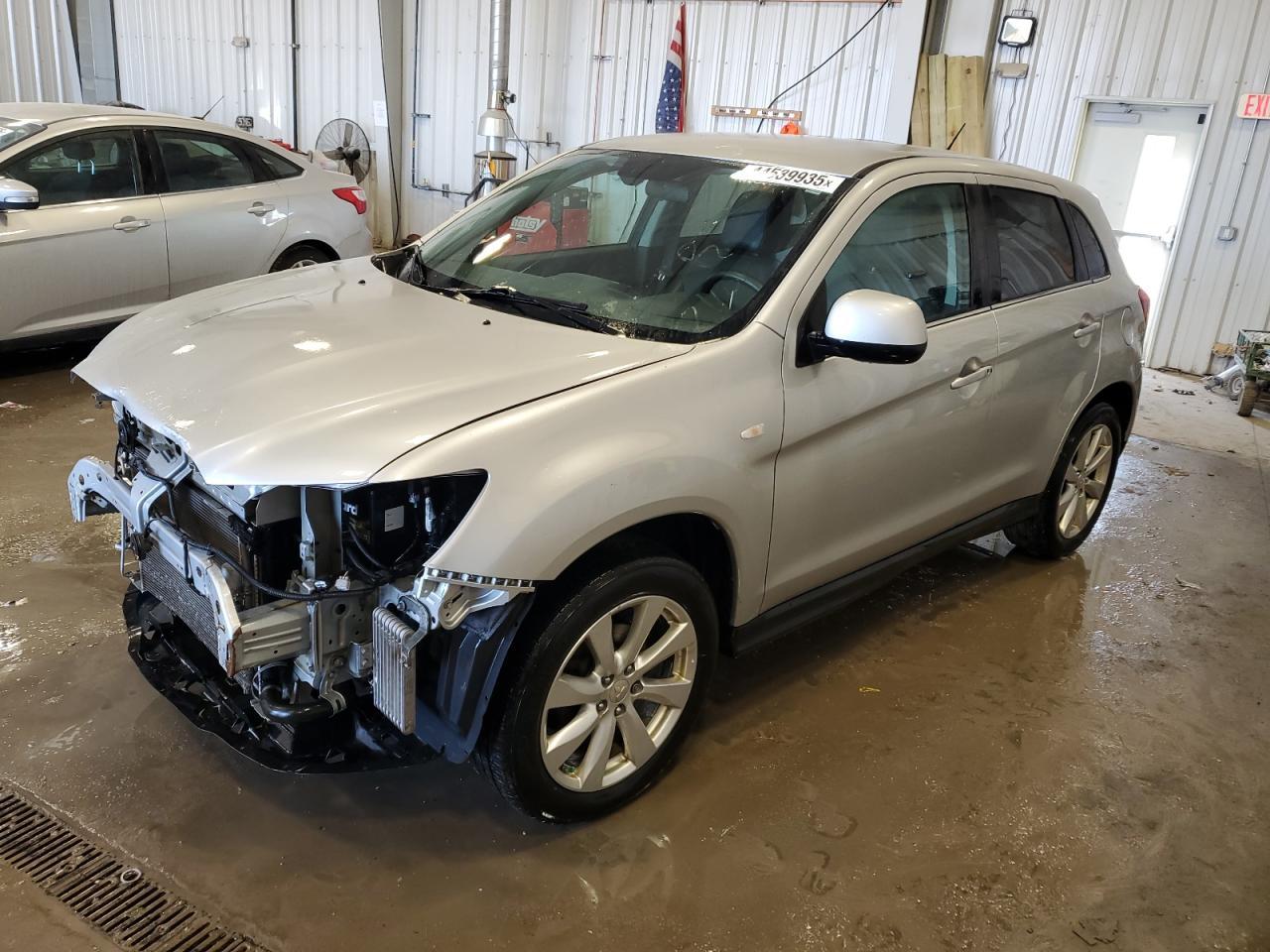 2015 MITSUBISHI OUTLANDER