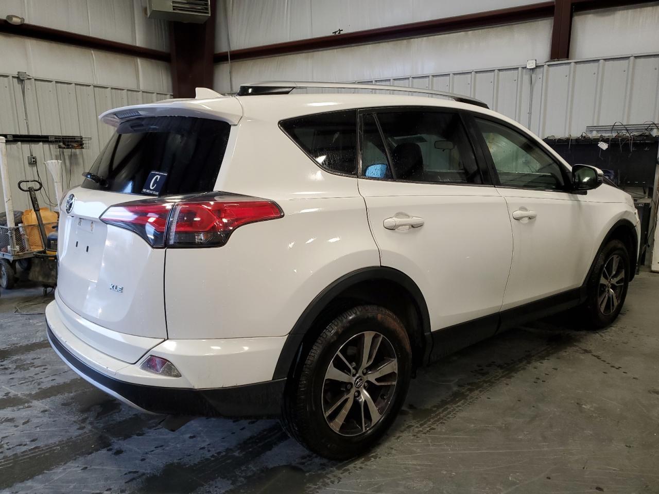 2018 TOYOTA RAV4 ADVEN - Image 3