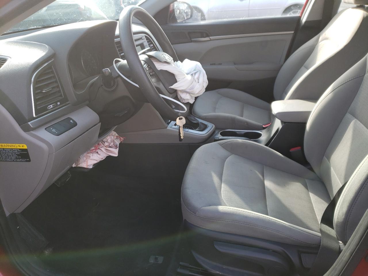 2017 HYUNDAI ELANTRA SE - Фото 7