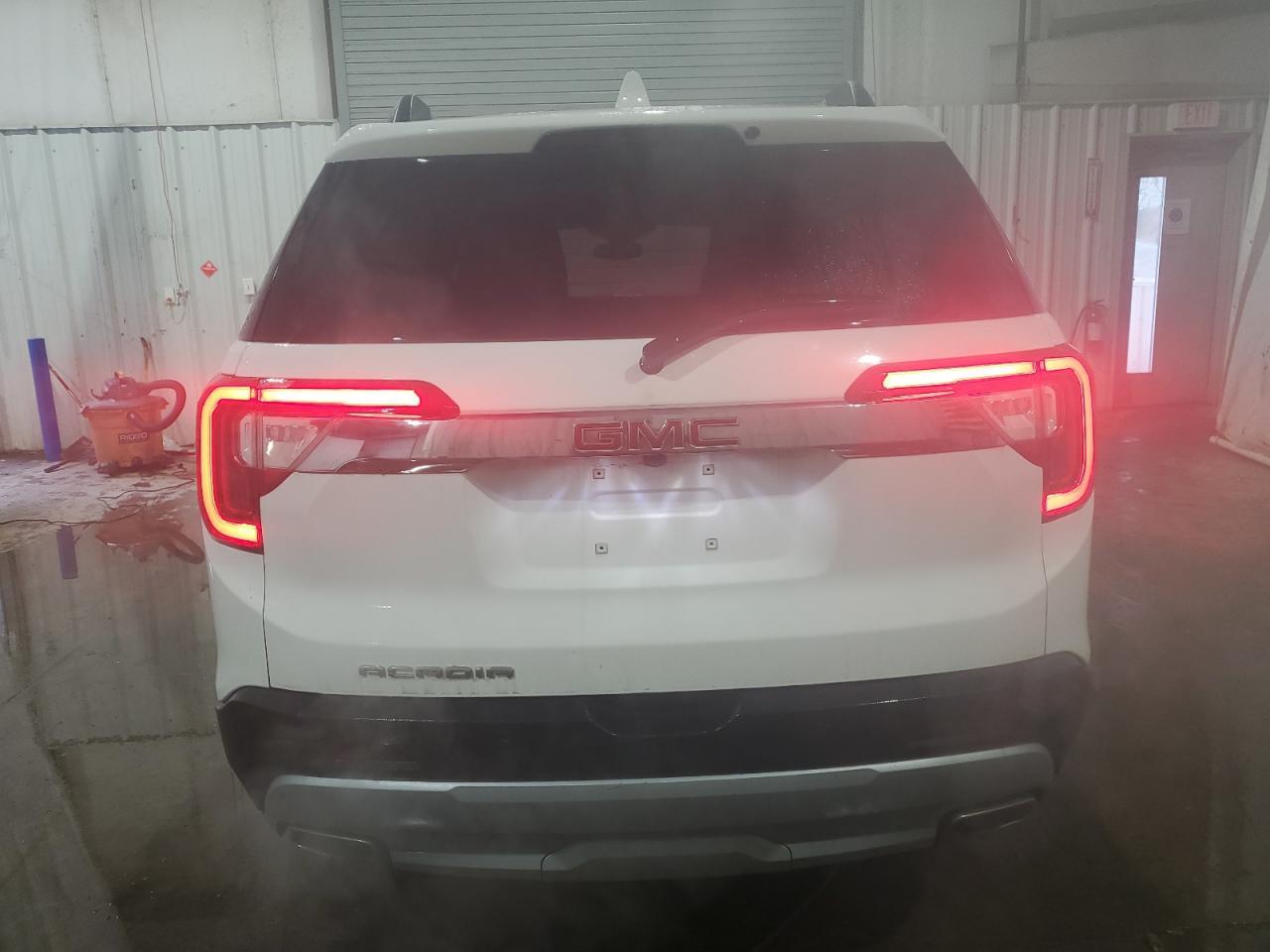 2023 GMC ACADIA SLT - Фото 6