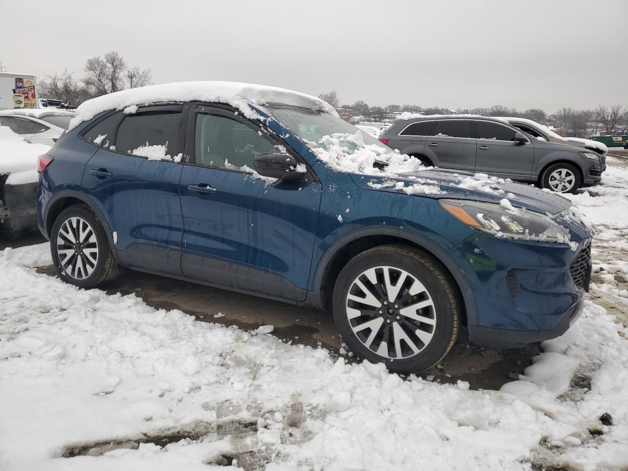 2020 FORD ESCAPE SE - Фото 4