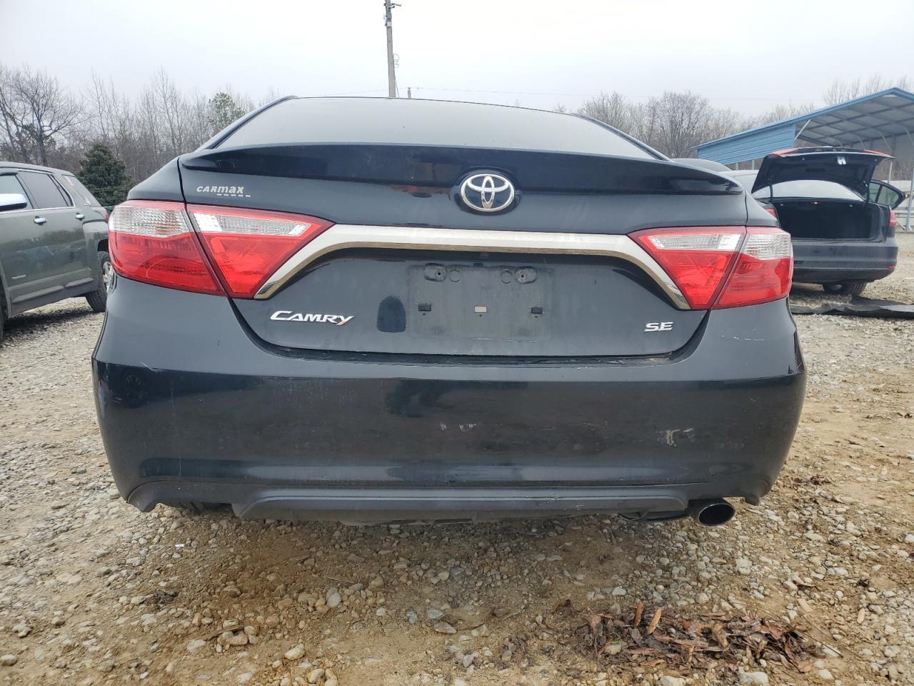 2016 TOYOTA CAMRY LE - Фото 6