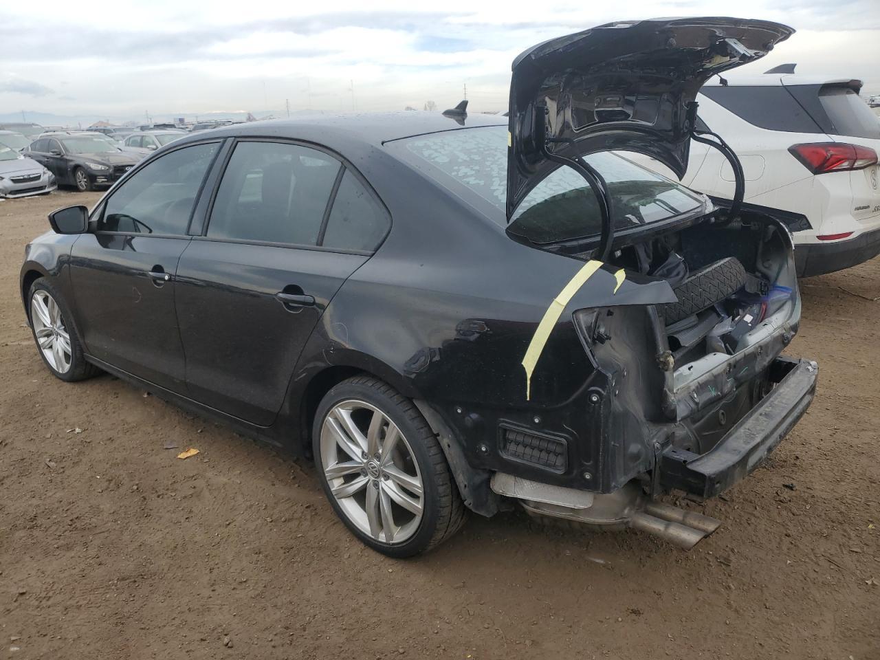 2016 VOLKSWAGEN JETTA S - Image 2