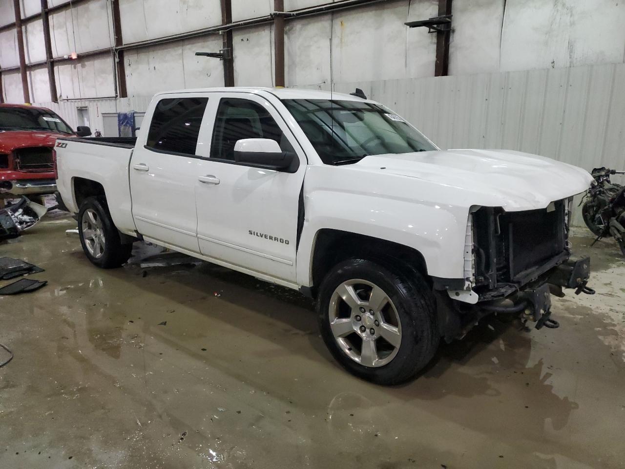2018 CHEVROLET SILVERADO - Фото 4
