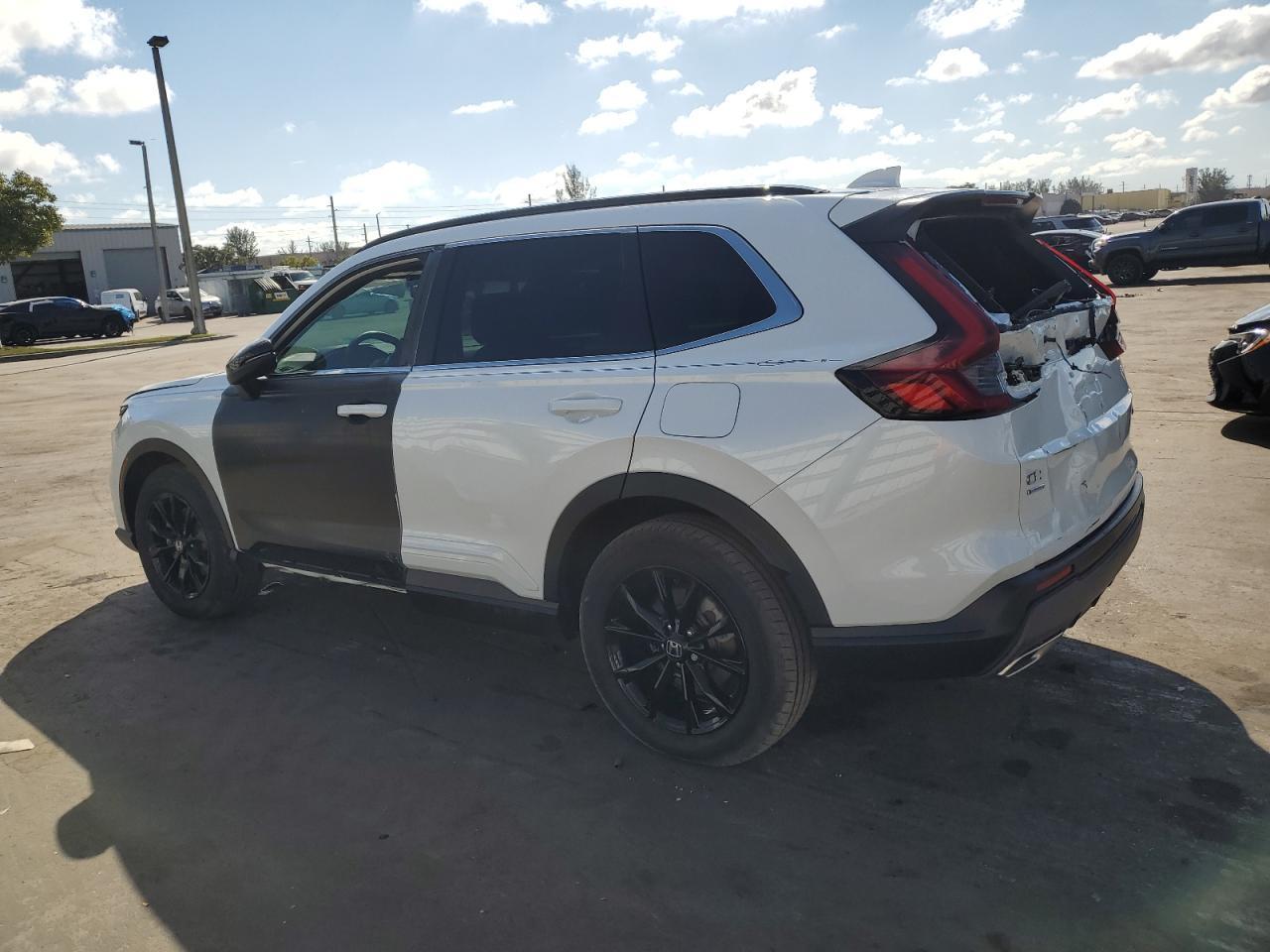 2023 HONDA CR-V SPORT - Фото 2