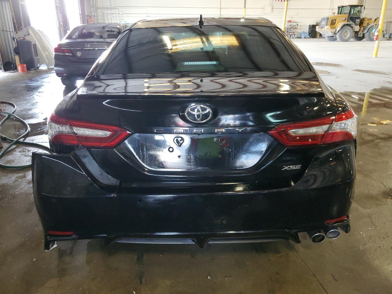 2018 TOYOTA CAMRY XSE - Image 6