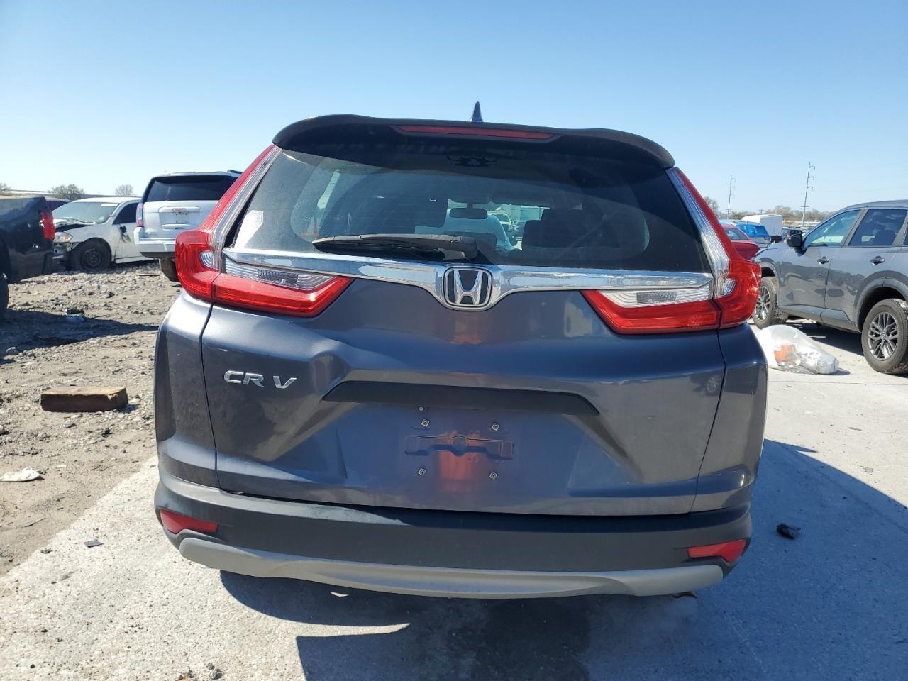 2018 HONDA CR-V LX - Image 6
