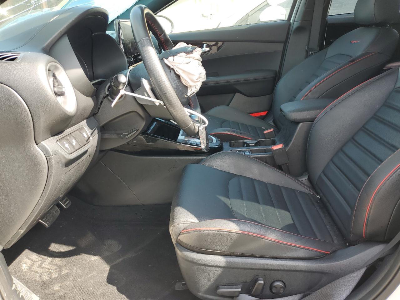 2024 KIA FORTE GT - Image 7