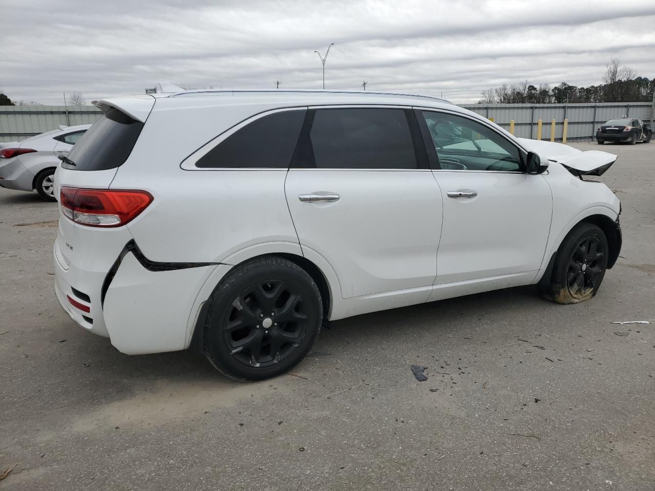 2016 KIA SORENTO - Image 3