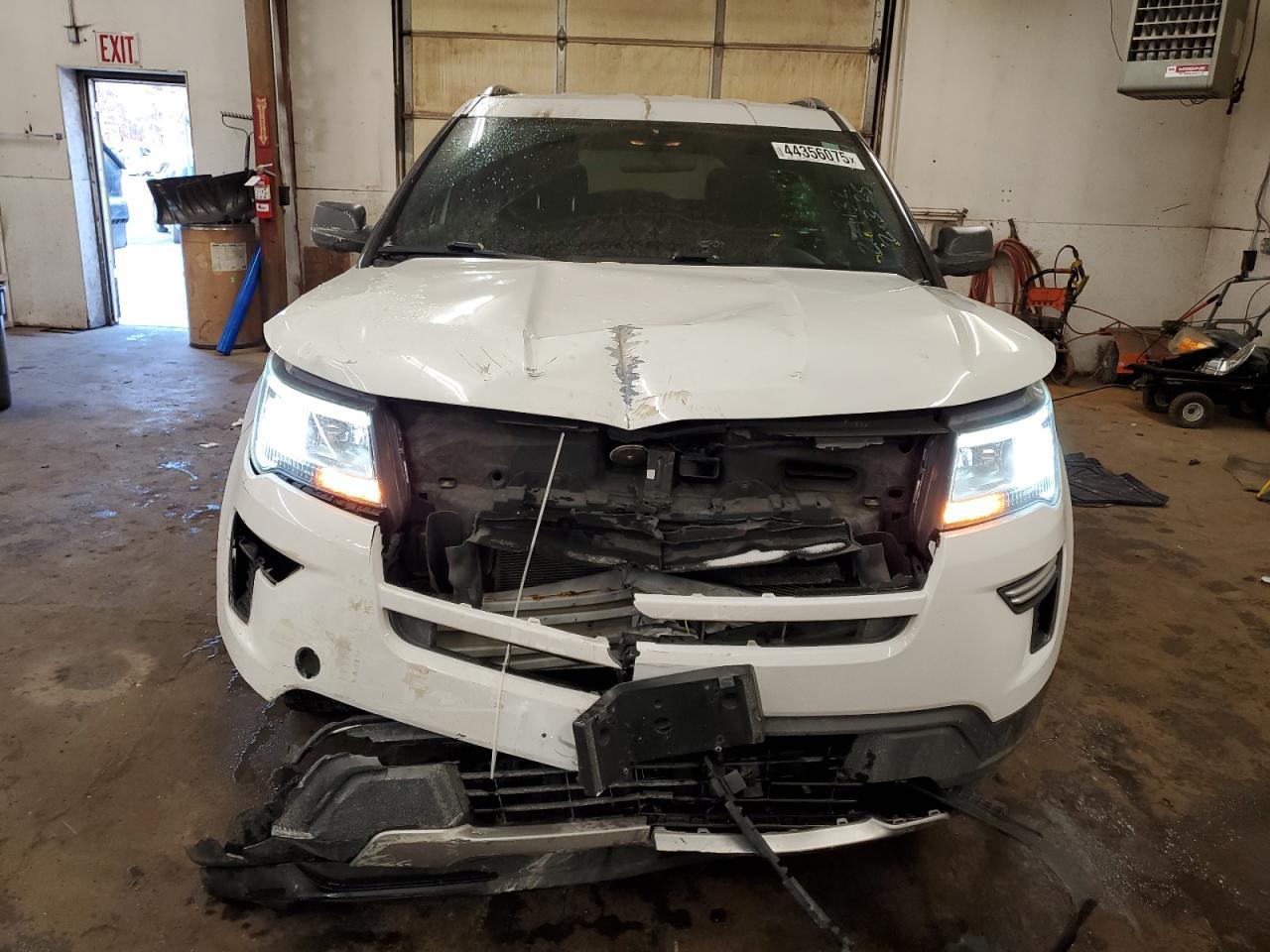 2018 FORD EXPLORER X - Фото 5